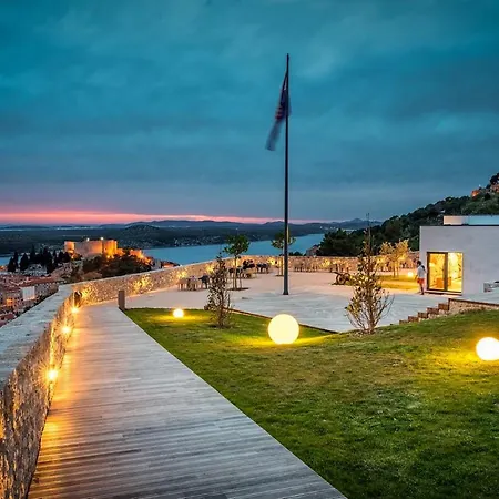 Urban Lights Hideaway Sibenik